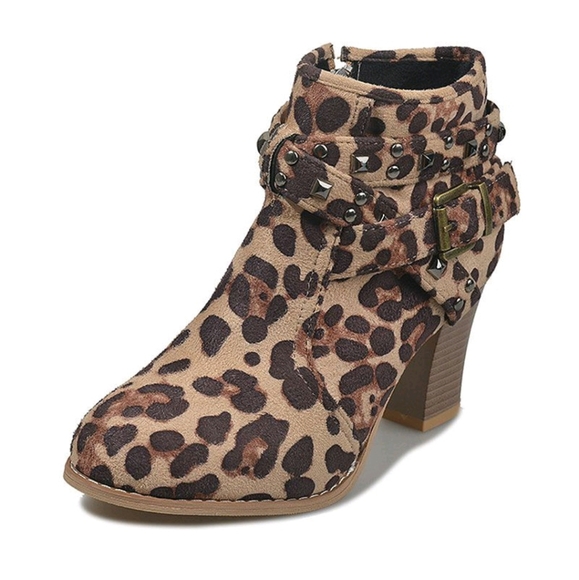 Leopard double strap grommet suede boot - Picture 2 of 11